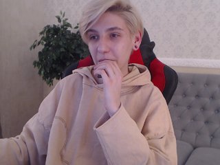 Snímky obrazovky vysielania ErikaLis