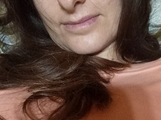 Erotický videohovor Erine9900