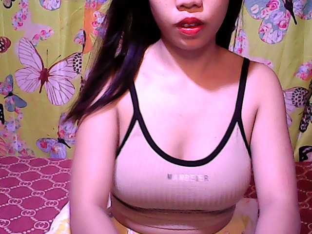 Snímky obrazovky vysielania AlwaysHORNY18