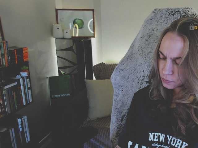 Snímky obrazovky vysielania Adamova_Eva
