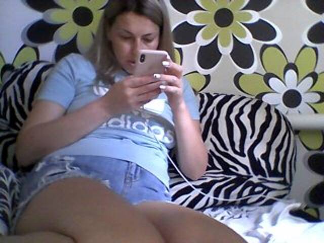 Snímky obrazovky vysielania AngelLadyEva