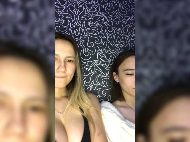 Snímky obrazovky vysielania Eva_Rina