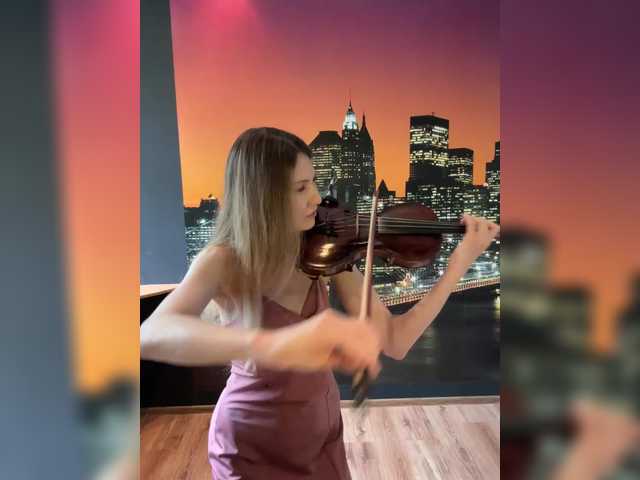 Snímky obrazovky vysielania EvaViolin