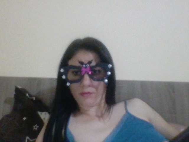 Snímky obrazovky vysielania Evelynevasara1