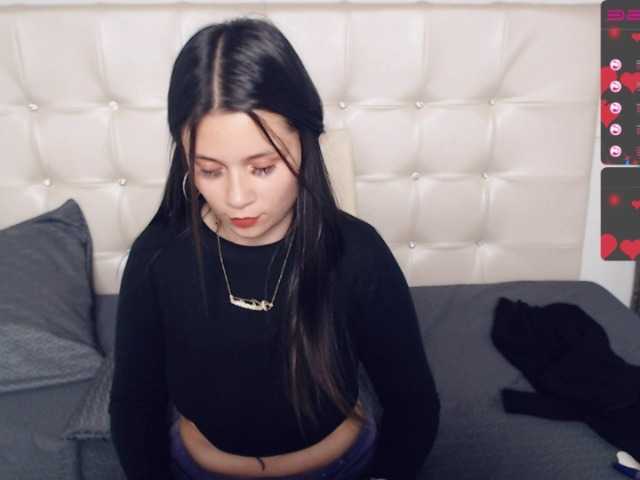 Snímky obrazovky vysielania evelynncrush