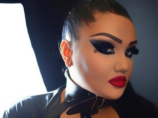 Erotický videohovor EvilBabyDomina