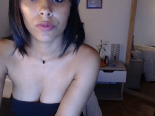 Fotografie fernandariver #teen #latina #new #pvt #c2c #cum #pussy #feet #smalltits #daddy #ebony"