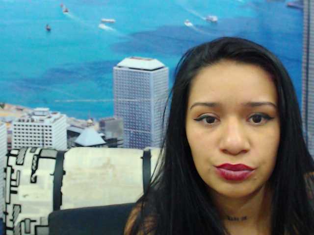 Snímky obrazovky vysielania firextattoo