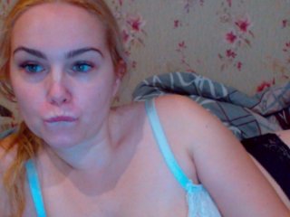 Fotografie FoxAmanda hello guys are y ready see my lot squirt?Only 200 tips and will make my pussy squirt for y