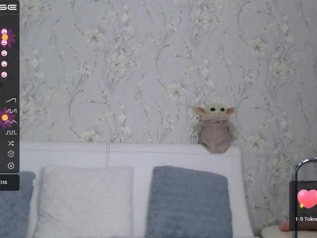 Snímky obrazovky vysielania Foxy-Ju