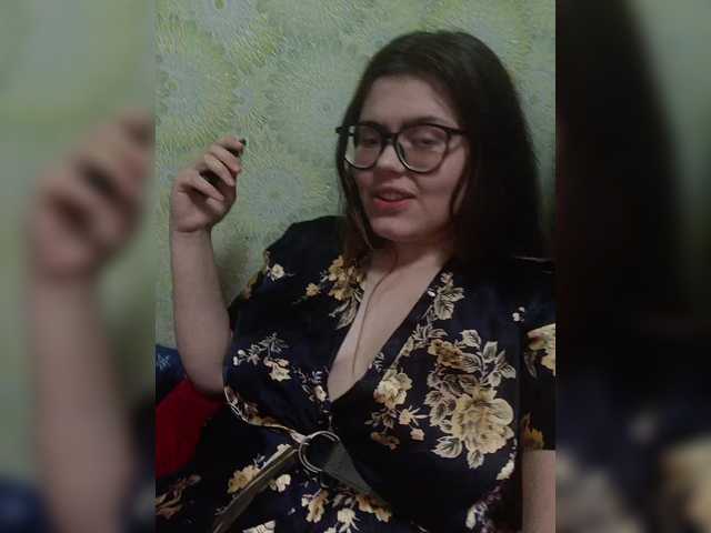 Snímky obrazovky vysielania Freya-222