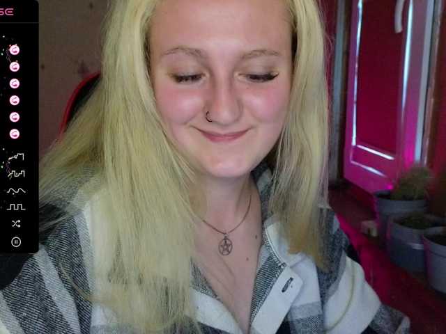 Snímky obrazovky vysielania princess___