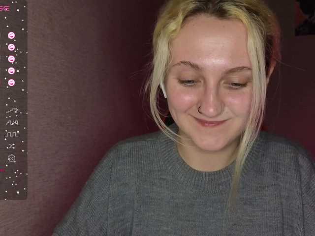 Snímky obrazovky vysielania princess___