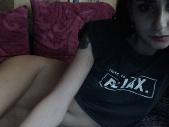 Snímky obrazovky vysielania FuckCunt111