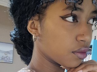 Erotický videohovor GaelleLaFrenchy