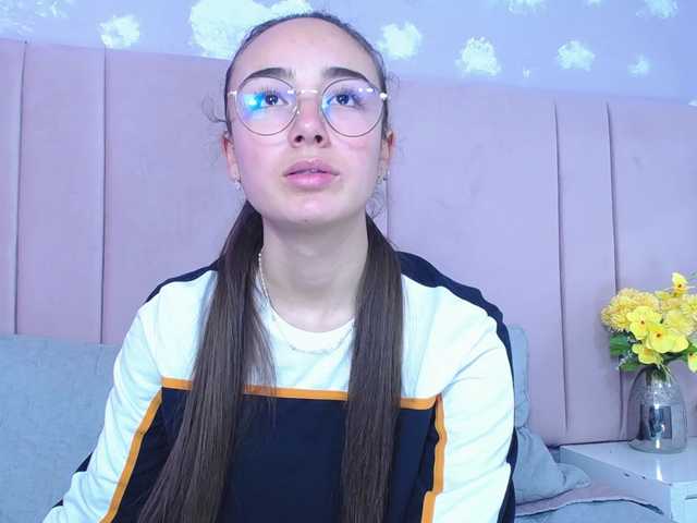 Snímky obrazovky vysielania Gary-moon-