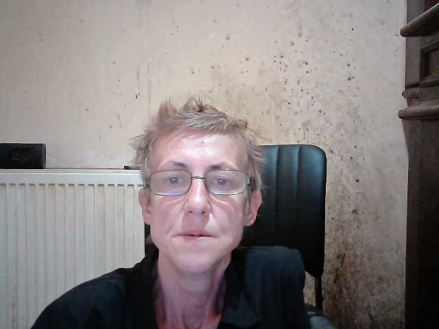 Snímky obrazovky vysielania geny76