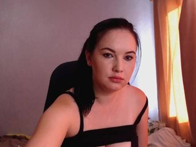 Snímky obrazovky vysielania Get-Naked