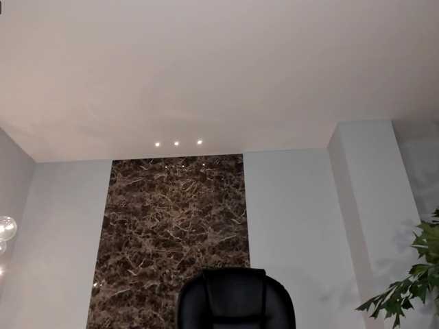Snímky obrazovky vysielania GianaWatson