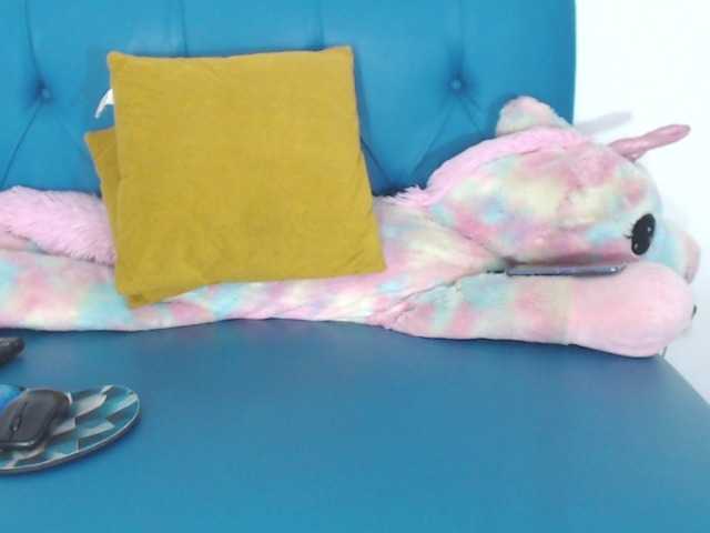 Snímky obrazovky vysielania gitana-boobs