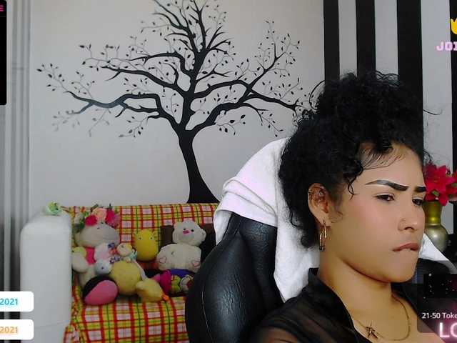 Snímky obrazovky vysielania GlendaHolt