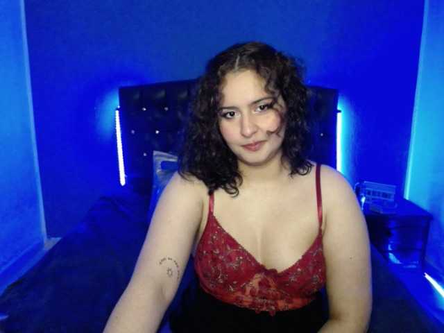 Fotografie goddesstepha1 Hi , enter if u wanna talk! Goal: GOAL: Sexy Dance #teen #lovense #boobs #cute #new -I dont do free shows xoxox