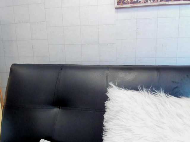 Snímky obrazovky vysielania Godess-Mar