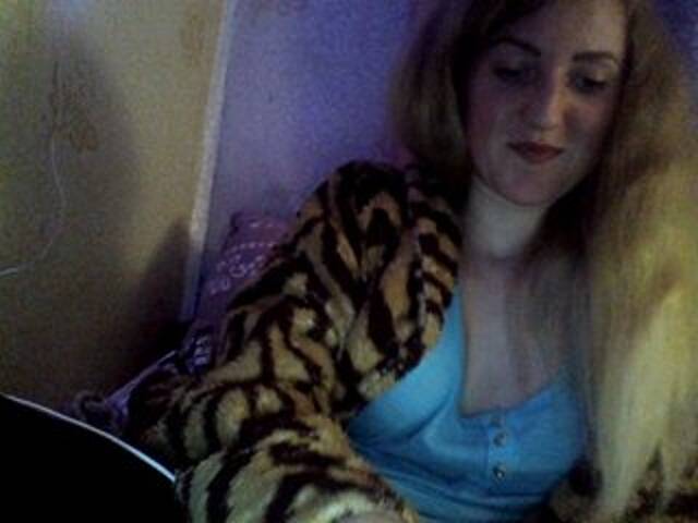 Snímky obrazovky vysielania GoldenFish123