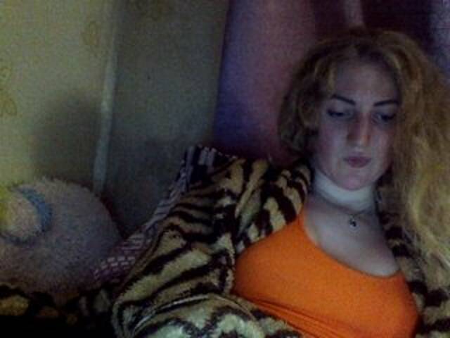 Snímky obrazovky vysielania GoldenFish123