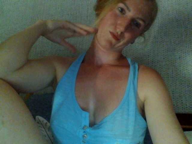 Snímky obrazovky vysielania GoldenFish123