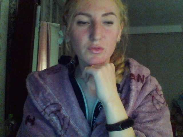 Snímky obrazovky vysielania GoldenFish123