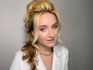 Erotický videohovor Grinny-Stoun