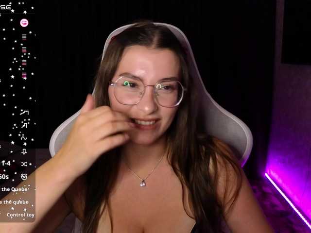 Snímky obrazovky vysielania HailySue