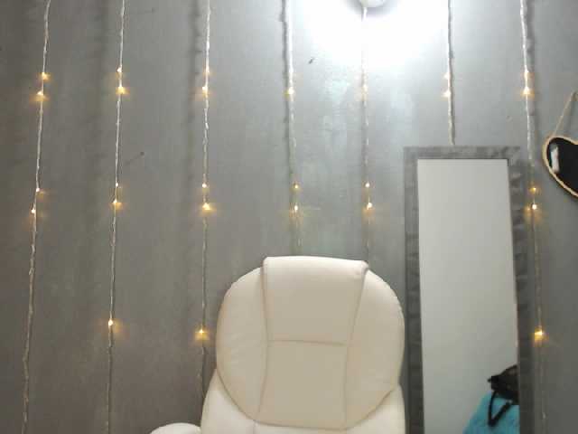 Snímky obrazovky vysielania hanaelll