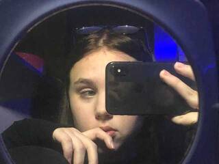 Erotický videohovor Helen-Drums