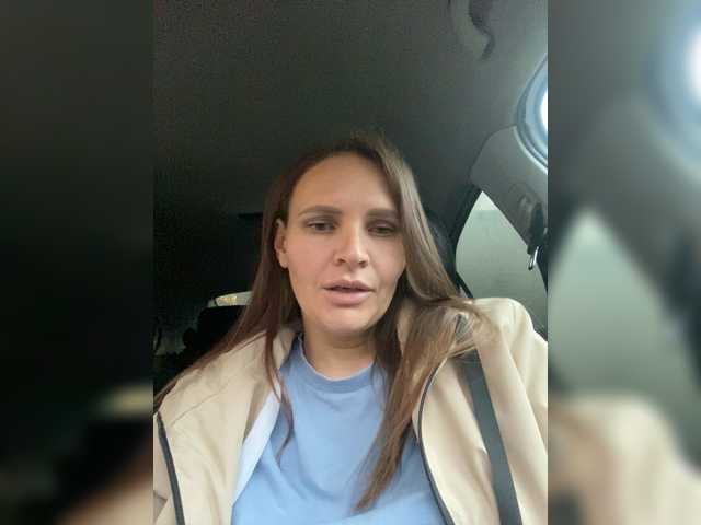 Snímky obrazovky vysielania Helenj