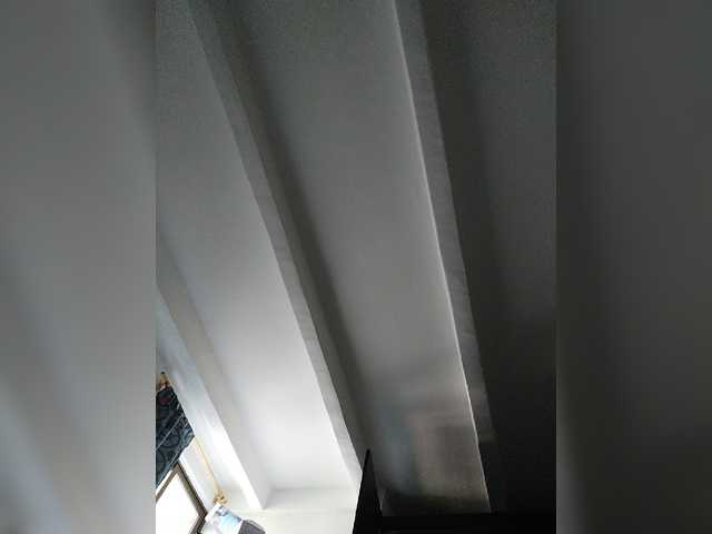 Snímky obrazovky vysielania HellenCox