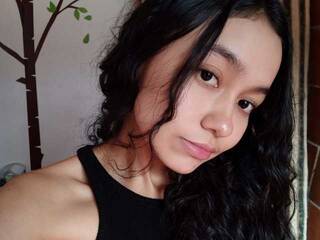 Erotický videohovor hellencutee