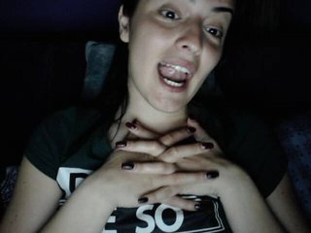 Snímky obrazovky vysielania HelloKitty20