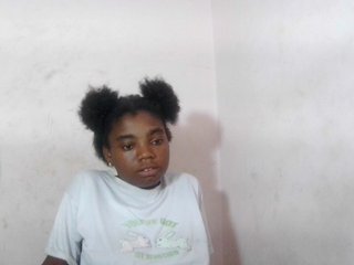 Erotický videohovor Hemreyi