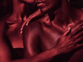 Erotický videohovor Holly-and-BBC