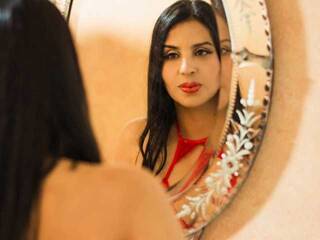 Erotický videohovor holly-marlow