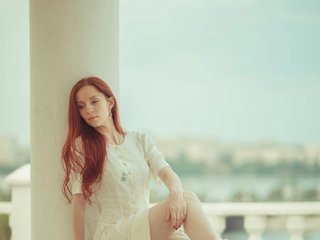Erotický videohovor Holly-Olya