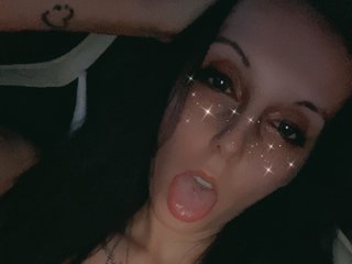 Erotický videohovor hollyloveu1