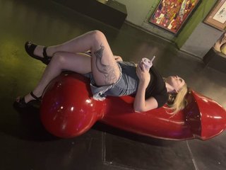 Erotický videohovor Honey-Carry