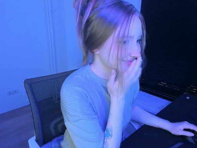 Snímky obrazovky vysielania HoneyBunny-