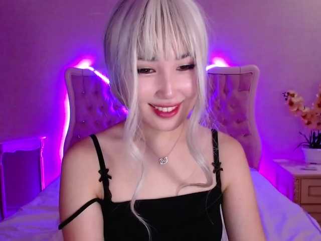 Fotografie HongCute If you hear the words pleasure♥,relax♥,enjoy♥ they are from my room Lush is on ♥16♥101 Fav #asian#new#teen#cute#skinny#c2c