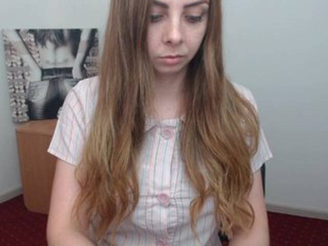 Snímky obrazovky vysielania Hot-Fantasy