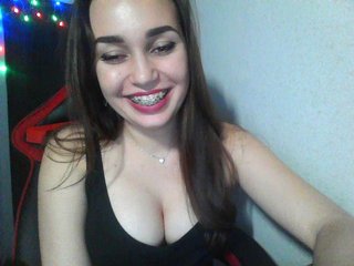 Snímky obrazovky vysielania hotgirl888