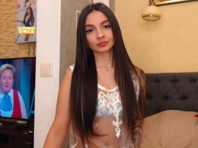 Snímky obrazovky vysielania wow_karina